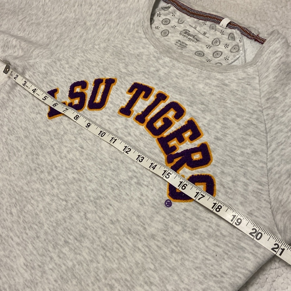 Pressbox LSU Tigers Comfy Light Gray Vintage Wash Sweatshirt Size Medium - Picture 10 of 12